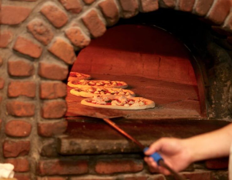 Boston: North End Pizza Tour With 3 Slices and Cannoli - Experience Details