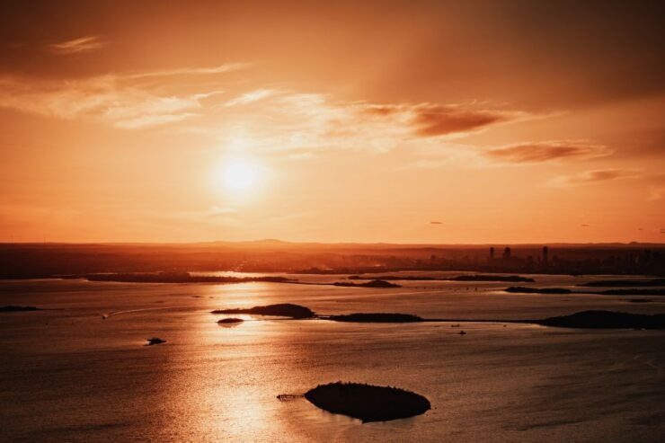 Boston: Sunset Premium Tour - Soar Above Iconic Landmarks