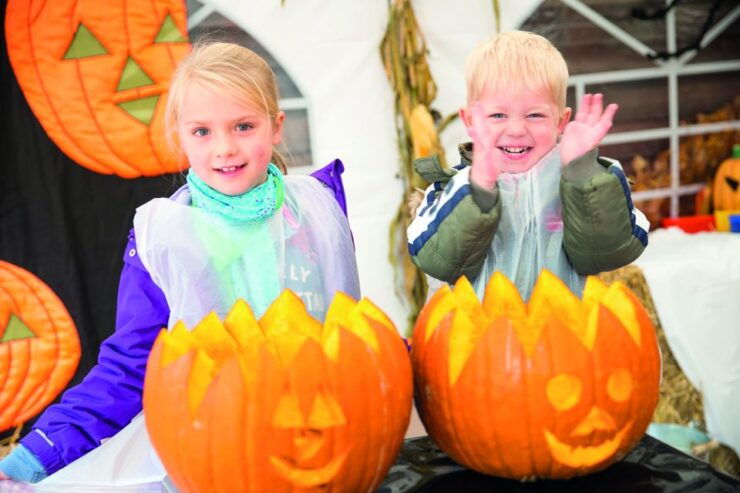 Bottrop: Movie Park Full-Day Admission Ticket - Experience at Movie Park