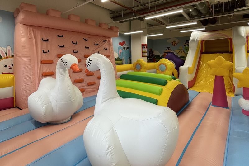 Bouncetopia Ticket at Setia City Mall Malaysia - Who will enjoy Bouncetopia most