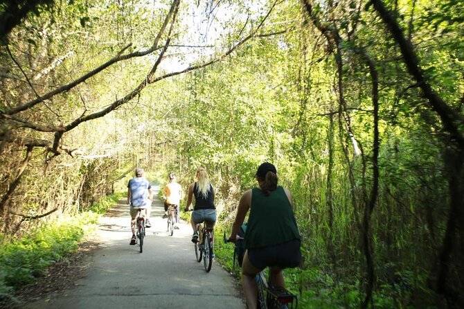 Boutique Cruises to Cat Ba Island & Lan Ha Bay From Hanoi (2d1n) - Common Questions