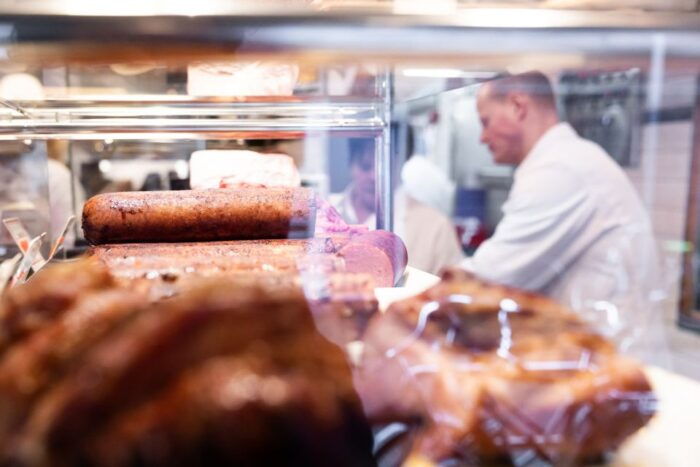 Boutique Dutch Food & History Tour in the Jordaan area - The Bottom Line