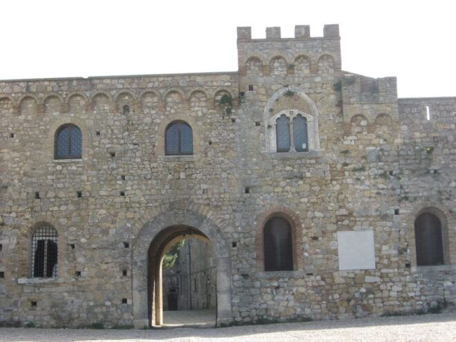 Bovino: Private Historical Walking Tour - Historical Walking Tour Description