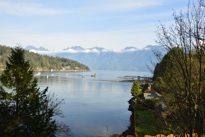 Bowen Island Ferry, Hike & Photography - Common Questions