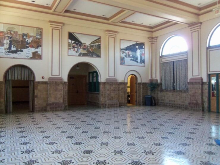 Bowling Green: Historic RailPark & Train Museum Entry & Tour - Booking Details
