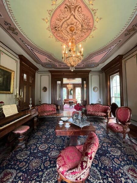 Bowling Green: Riverview at Hobson Grove Historic House - Frequently Asked Questions