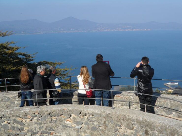 Bracciano: Odescalchi-Orsini Ancient Castle Tour With Lunch - Booking Details