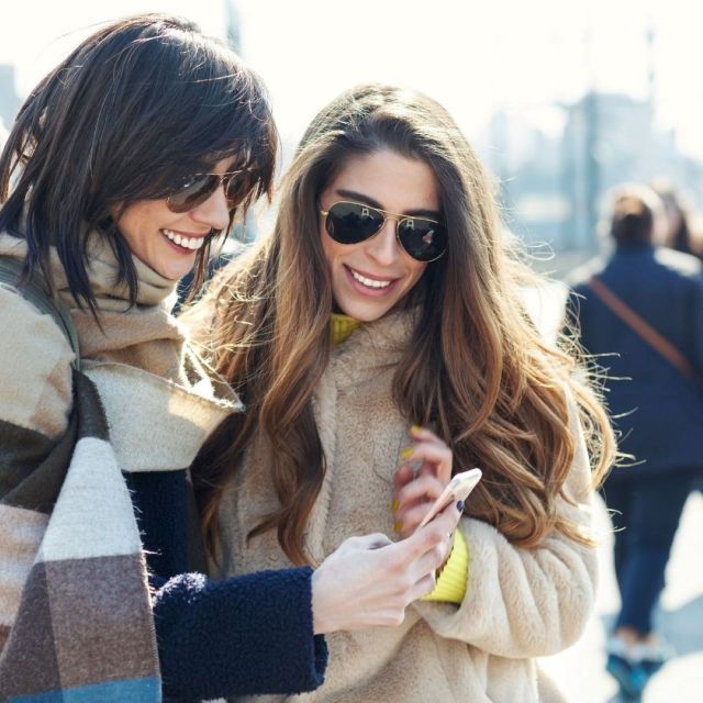 Bradford: Self-Guided Tour App and Big Britain Quiz - Bradfords Historical Landmarks