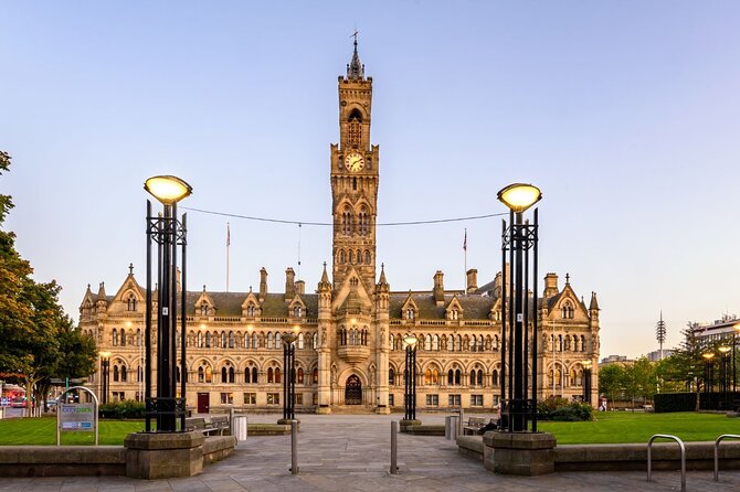 Bradford Tour App, Hidden Gems Game and Big Britain Quiz (1 Day Pass) UK - Tour App Features