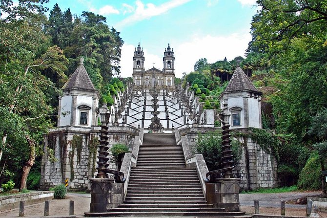 Braga and Guimaraes Small Group Tour With Lunch From Porto - Pickup Points and Transportation