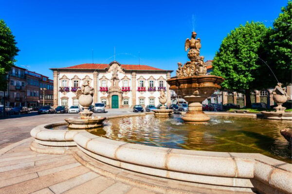 Braga: App Guided Tour With Puzzles - Frequently Asked Questions