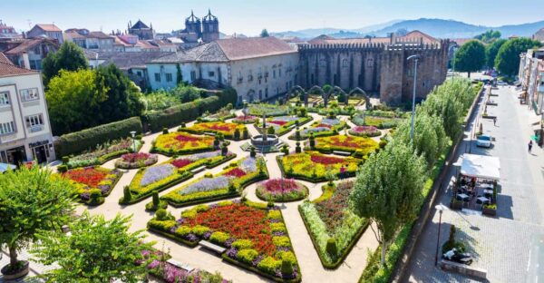 Braga: City Exploration Game and Tour - Frequently Asked Questions