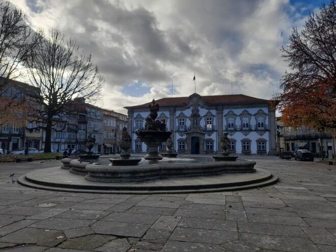 BRAGA CITY OF FAITH-CITY AND SANCTUARIES FULL DAY TOUR - Inclusions