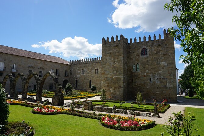 Braga & Guimarães Private Tour (All Inclusive) - Cancellation Policy Details