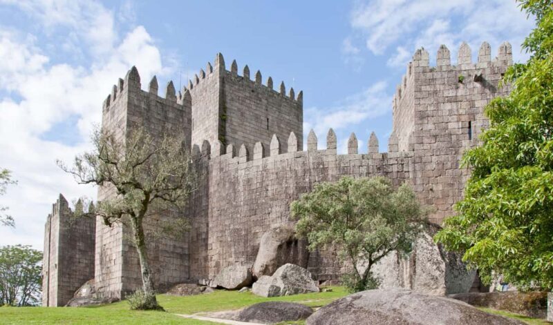 Braga & Guimaraes: Tour by Private Car - Good To Know