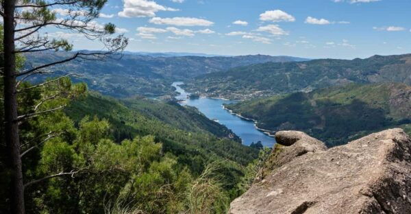 Braga Hotspots & Peneda-Gerês National Park - Trekking and Wildlife