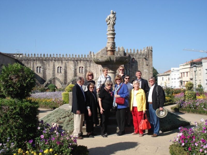 Braga Small-Group Half-Day Tour with Bom Jesus Sanctuary - Exploring Braga: A Well-Balanced Half-Day Experience