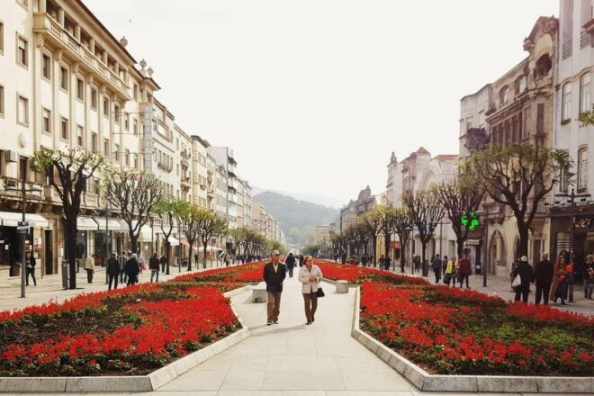 BRAGA: TOUR HD BRAGA SEDAN - Booking Information
