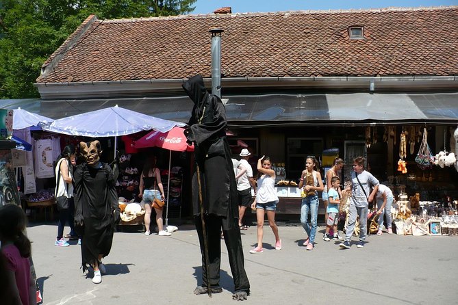 Bran Castle With Optional Bear Sanctuary From Brasov - Reviews