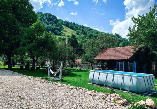 Bran: Rural Tour With Local Food & Accommodation in ȘImon - Booking and Cancellation Policy