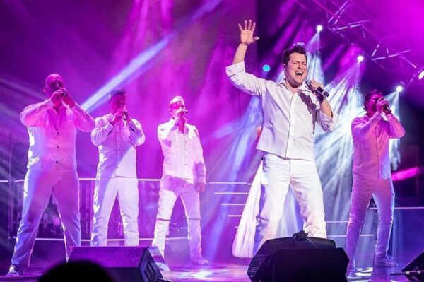 Branson: The Haygoods Show - Accessibility and Arrival