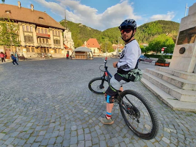 Braov Bike Exploration: Scenic Routes & Local Flavors - Practical Details & Tips