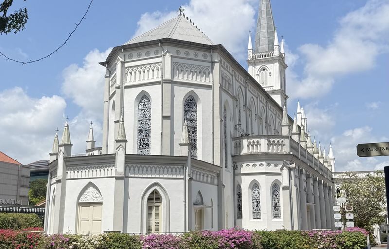 Bras Basah Heritage & Food Hunt Experience in Singapore - How the WhatsApp game works