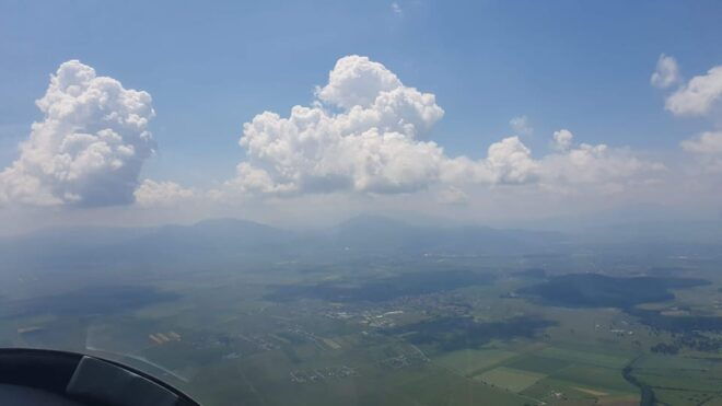 Brasov: Glider Flight Experience at Sanpetru Airfield - Customer Experiences and Testimonials