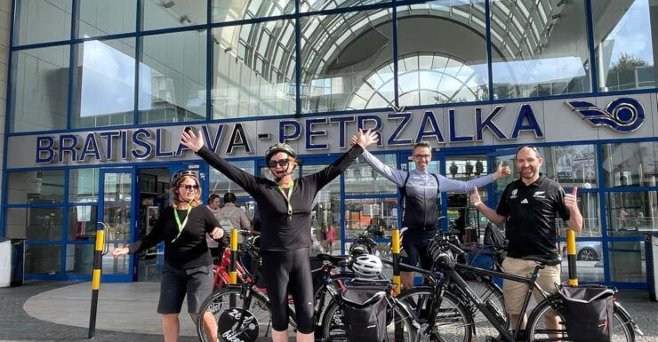 Bratislava - Budapest Bike Rental With Luggage Transfer - Itinerary and Route Highlights