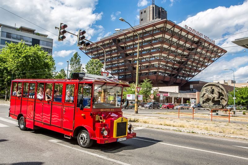 Bratislava Castle & City Highlights 1-Hour Tour - A one-hour route built around the castle