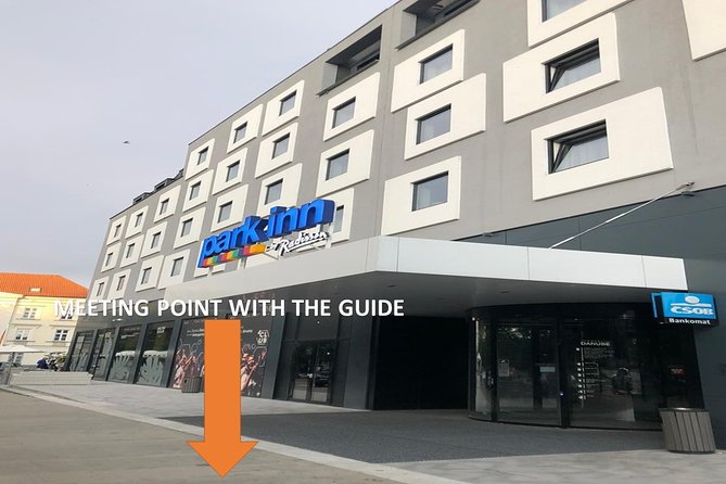 Bratislava From Vienna by Bus With Lunch & Beer Tasting - Lunch and Beer Tasting