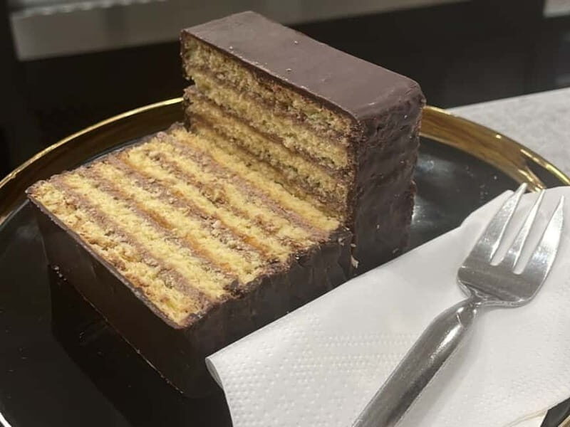 Bratislava: Old Town Cake Tasting Experience - What to Expect from the Experience