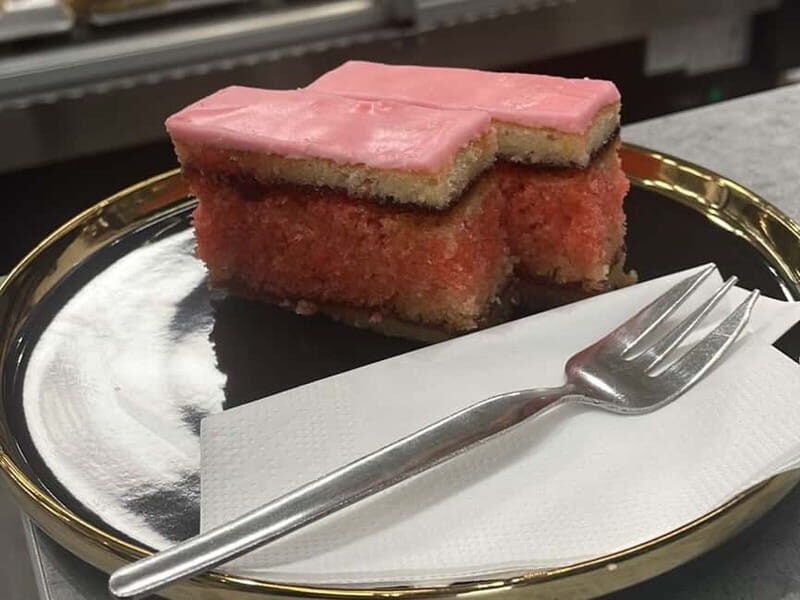 Bratislava: Old Town Cake Tasting Experience - The Value of the Tasting