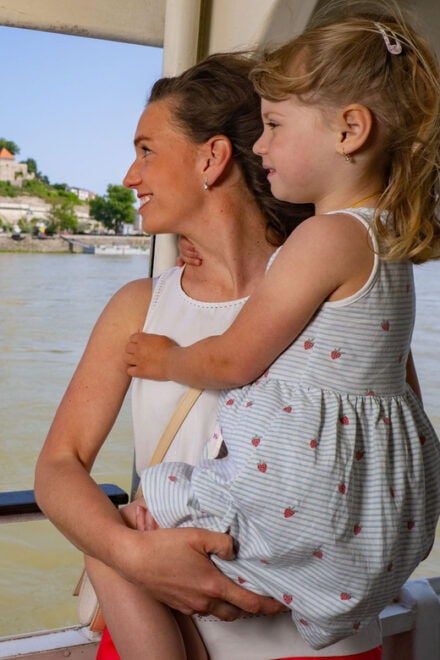 Bratislava: Sightseeing Bus Tour and City Cruise - Boat Cruise Details