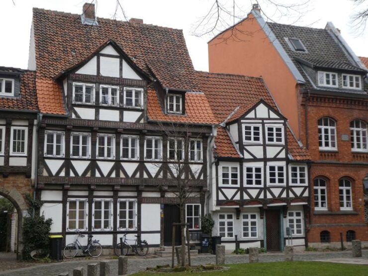 Braunschweig: Witches and Beguines Private Tour - Tour Highlights