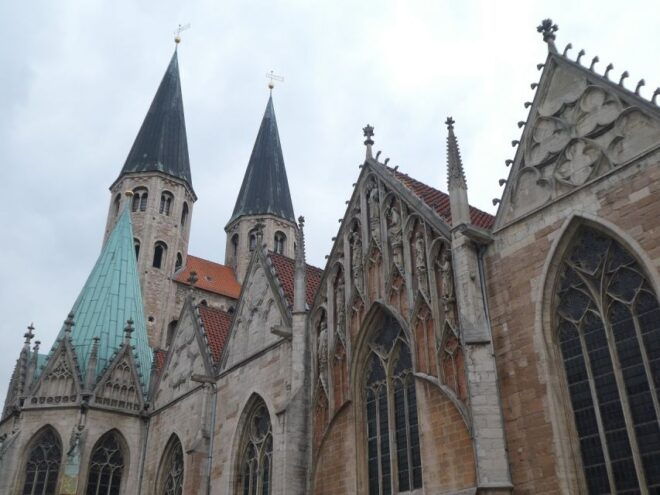 Braunschweig: Witches and Beguines Private Tour - Visiting Beguine Houses