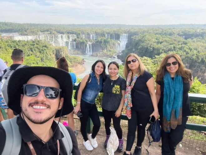 Brazilian Falls, Bird Park and Itaipu Dam - Guide Service