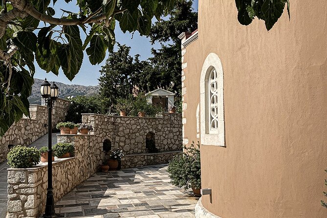 Breakfast by the Nuns Shared Wine Tour From Rethymno - Booking Process