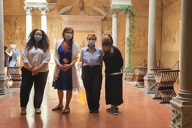 Breakfast in Italian Style and Visit to the Chiostro Dello Scalzo - Good To Know