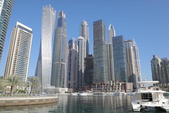 Breakfast on Luxury Yacht in Dubai - Capturing Memorable Moments on Your Yacht Breakfast