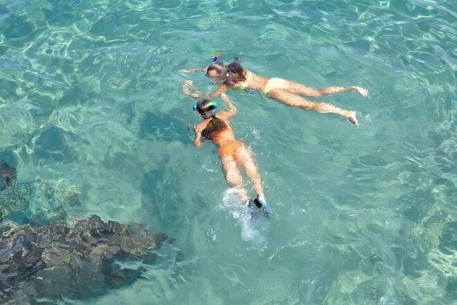 Breakfast on the Boat and Morning Snorkeling in Syracuse - Inclusions and Amenities