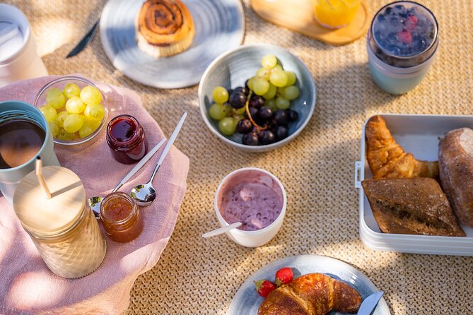 Breakfast Picnic for 2 at Lake Lucerne - Additional Information and Accessibility