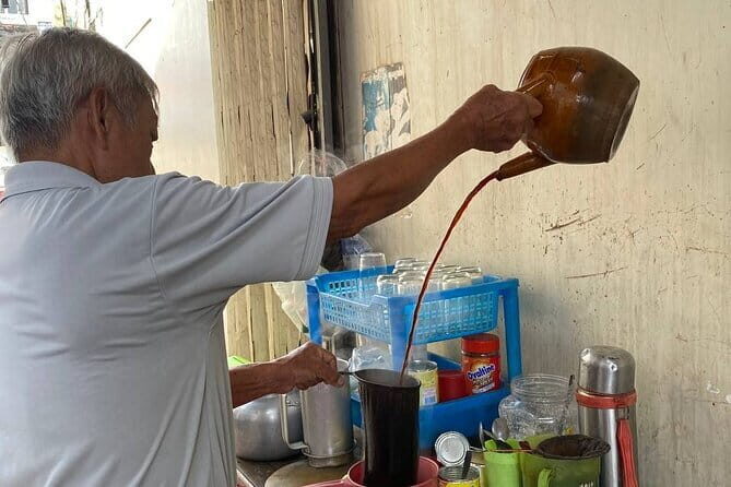 Breakfast Walking City Tour - Good To Know