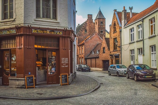 Breathtaking Bruges - Private Walking Tour - Exploring Bruges Architectural Gems