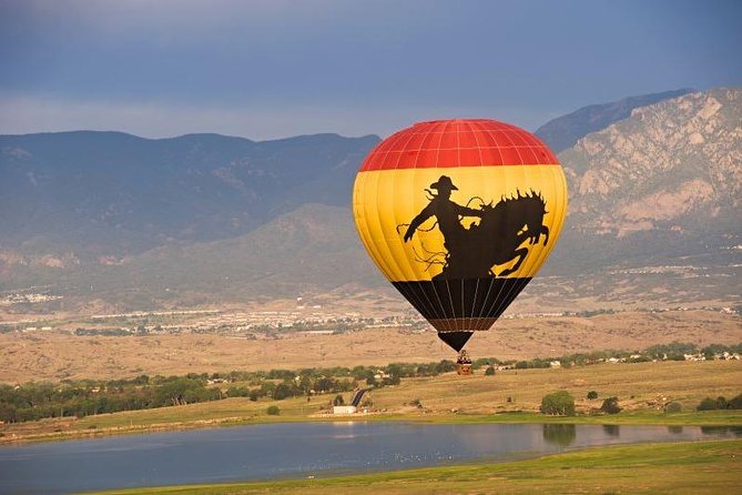 Breathtaking Colorado Springs Sunrise Hot Air Balloon Flight - 100-Mile Views in All Directions