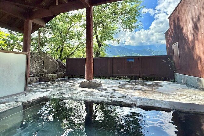 Breathtaking Onsen and Tipsy Tour - Good To Know