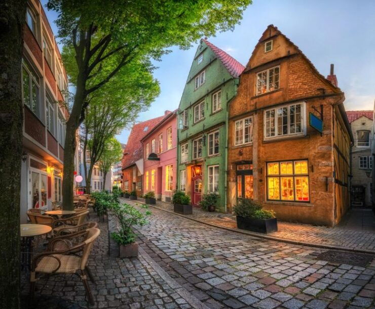 Bremen: Express Walk With a Local in 60 Minutes - Experience Highlights