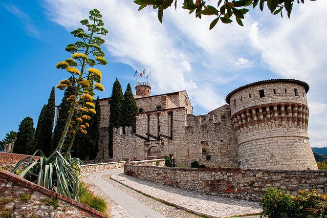 Brescia Walking Tour With Audio and Written Guide by a Local - Tour Inclusions