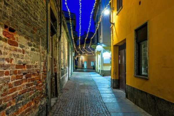 Brescia's Yuletide Charm: A Festive Walking Tour - The Sum Up