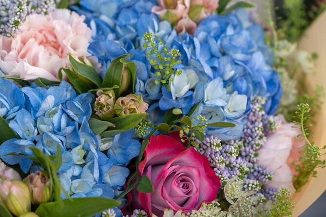 Bridal Bouquet And Boutonniere Making Workshop in London - Inclusions